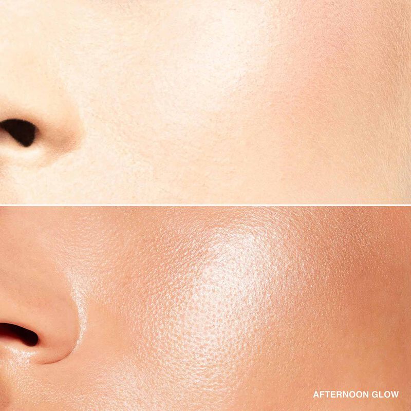Bobbi Brown Highlighting Powder image number 4